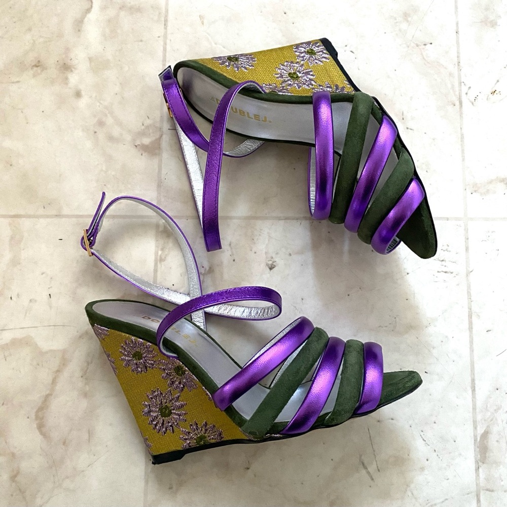 $940 LA DoubleJ Made in Italy Suede Leather Floral Ankle Strap Wedge Sandals 6 - Picture 2 of 13